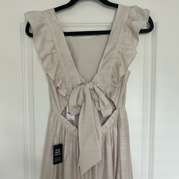 Tiered Ruffle Cutout Back Maxi Dress - Picture 6 of 13